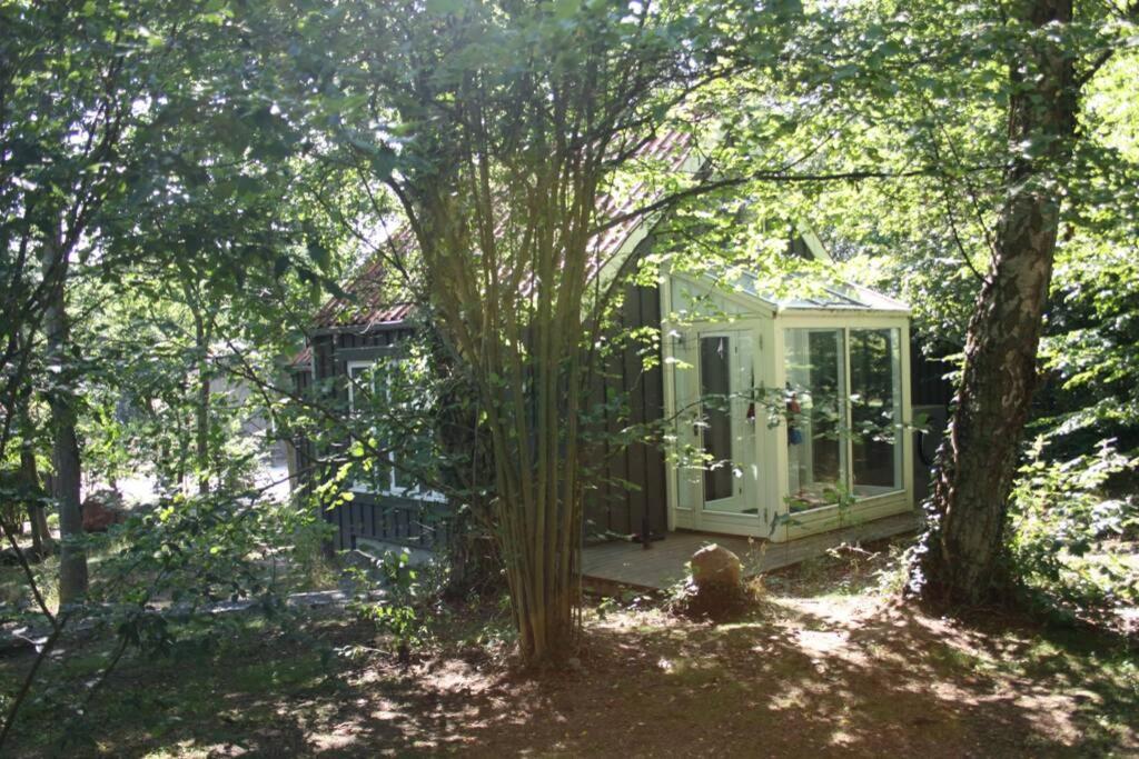 Oak Cottage Near Ronne & Beach Exteriör bild